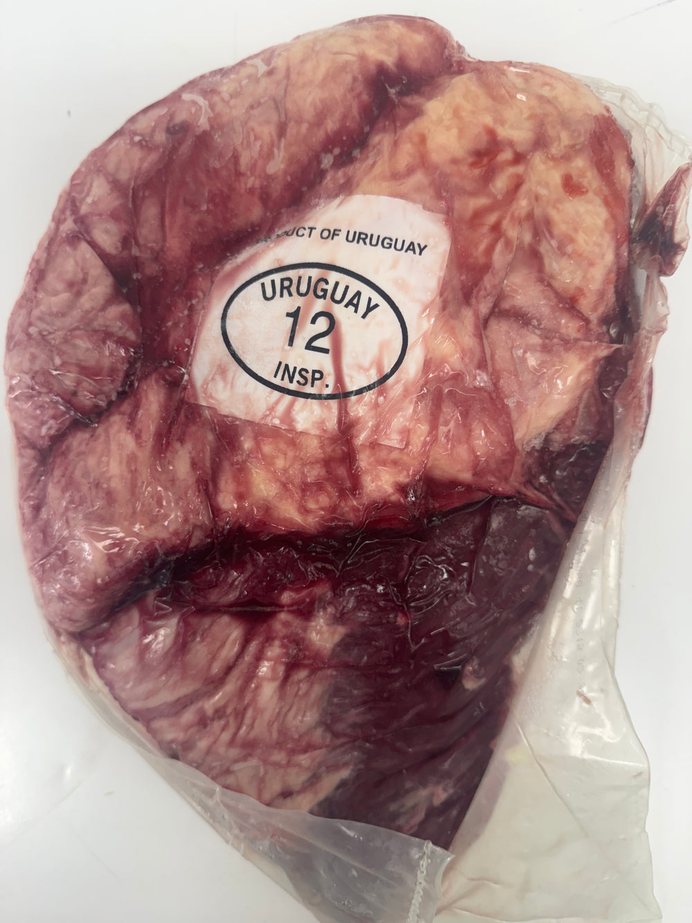 Vacio con Cuero De Uruguay(Cada uno pesa entre 5-7 lbs)-$9 lb